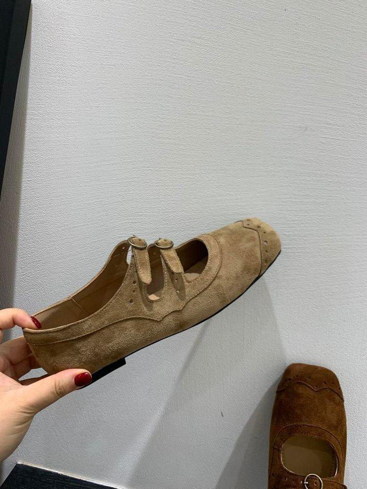 Retro braune Mary Jane Schuhe mit eckiger Spitze Ballerinas Damenschuhe 2025 neue koreanische Version Französische leichte Mund Einzel Schuhe Damenschuhe