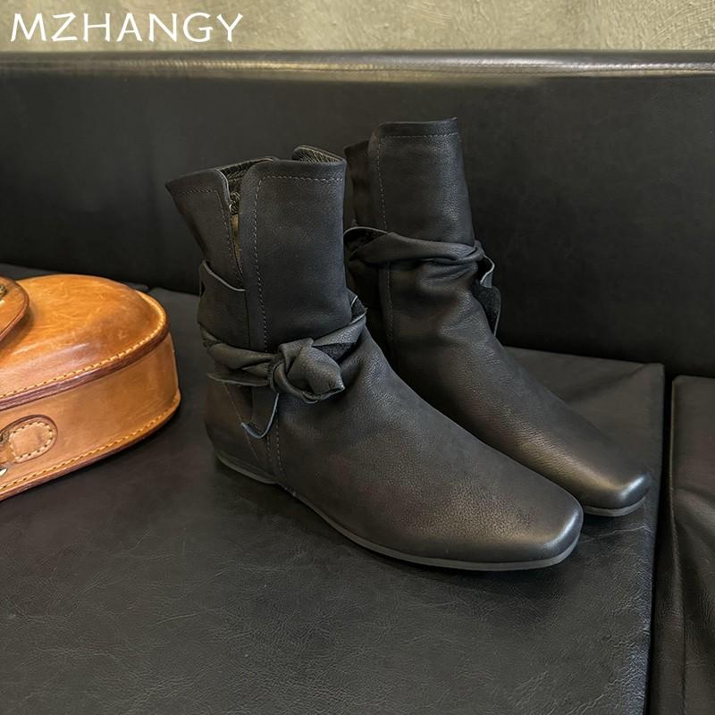 Модные зимние женские кожаные ботильоны на низком каблуке — фото 3