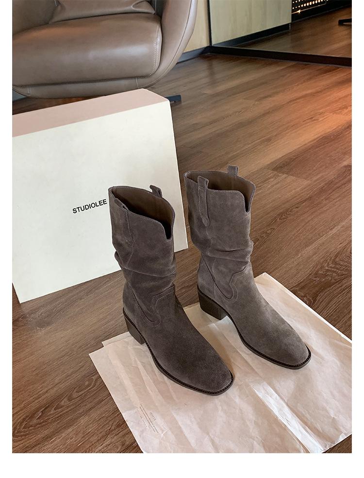 8Cm Heightening V-mouth Thick Heel Short Boots Children's New Autumn and Winter Retro Large Tube Circumference Thin Thick-soled Short Tube Stacking B