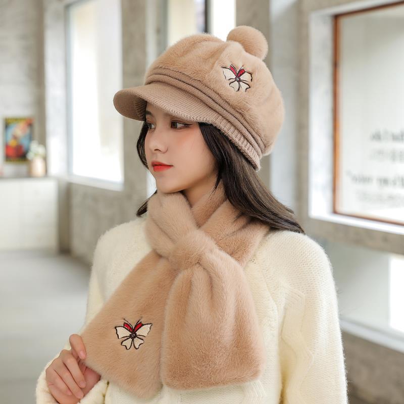 Вязаная шерстяная шапка-шарф — фото 8