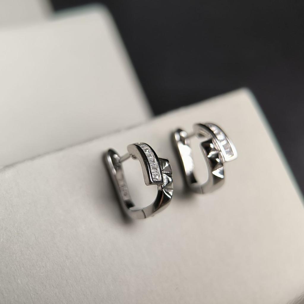 Silver Earrings with Cubic Zirkonia (2184249)