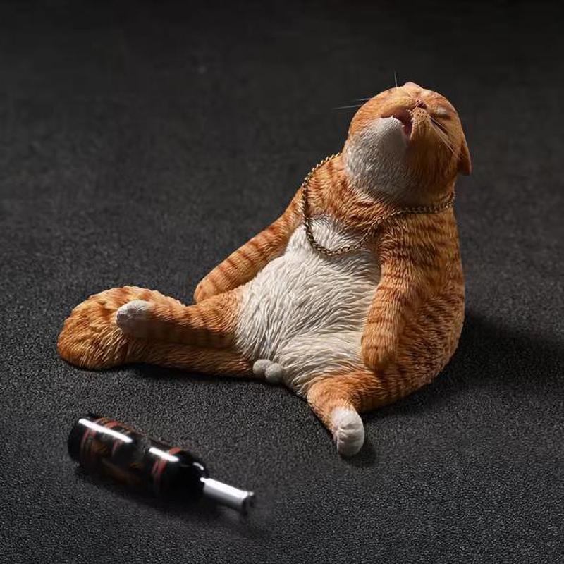 Creative Drunk Cat Ornament Automotive Interior Decoration Ornaments Simulated Cat Resin Sculpture Home Decoration Props
