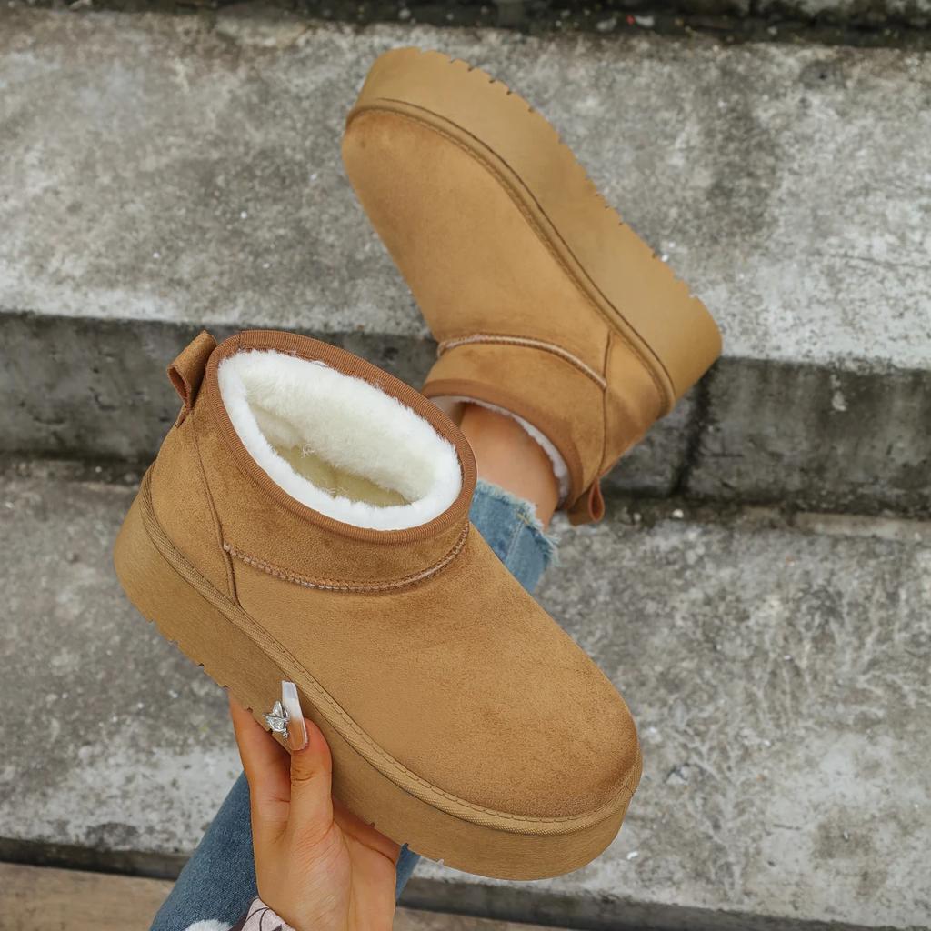 Fashion 2025 New Women Snow Boots Fashion Flats Platform Shoes for Ladies Casual Short Plush Warm Chelsea Ankle Boots Zapatos De Mujer