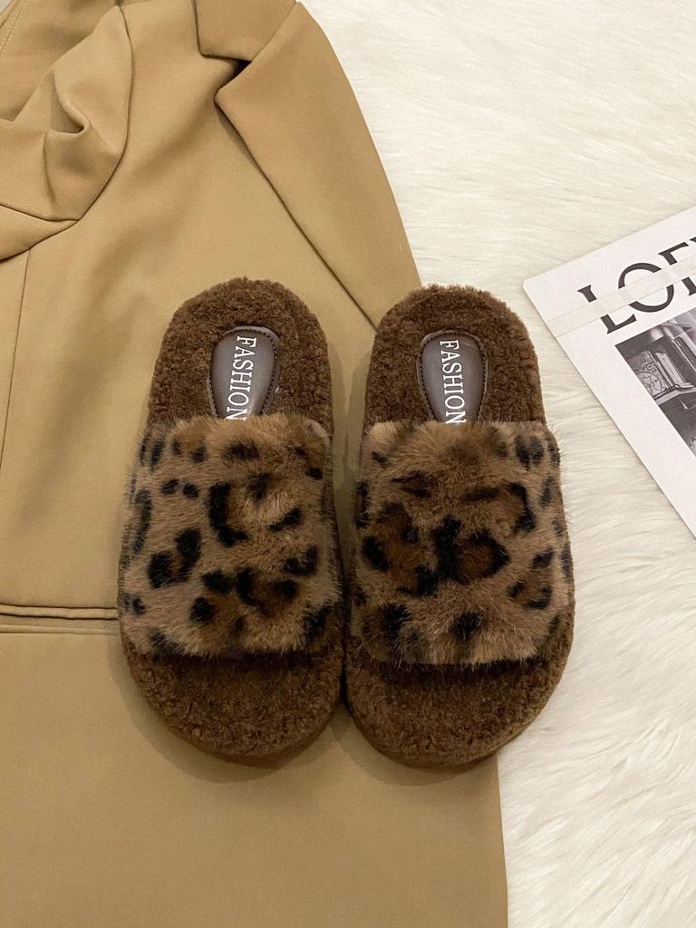 Leopard print thick bottom heightening fluffy slippers women's wear 2025 new autumn and winter fashion home fluffy cotton slippers