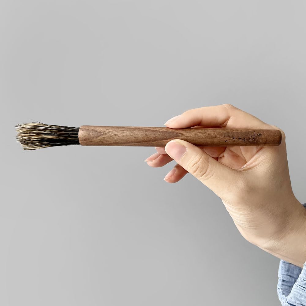 The Reset Coffee Mill Brush, Cleaning Brush with Natural (Pig) Bristles, Anti-Static, Wooden Handle, for Espresso Grinder Maintenance, Cleaning
