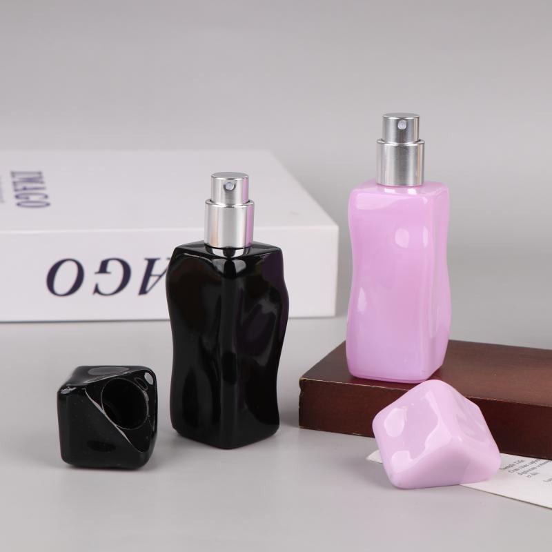 1Pcs 30Ml Refill Perfume Spray Bottle Glass Empty Portable Perfume Bottle For Woman Macaron Makeup Rehydration Container