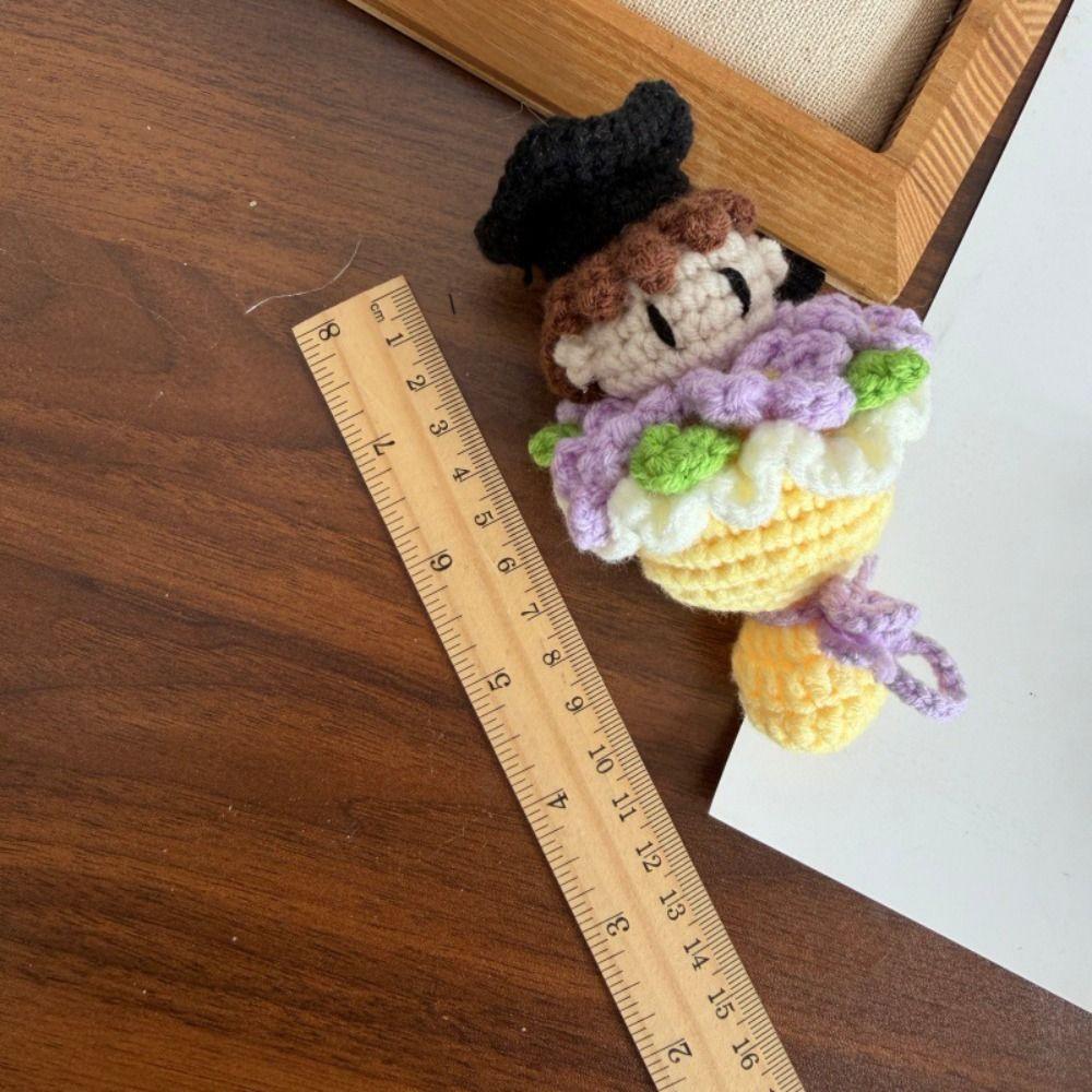 13cm Knitted Graduation Doll Funny Handheld Flower Doll Crochet Bouquet Graduation Gift