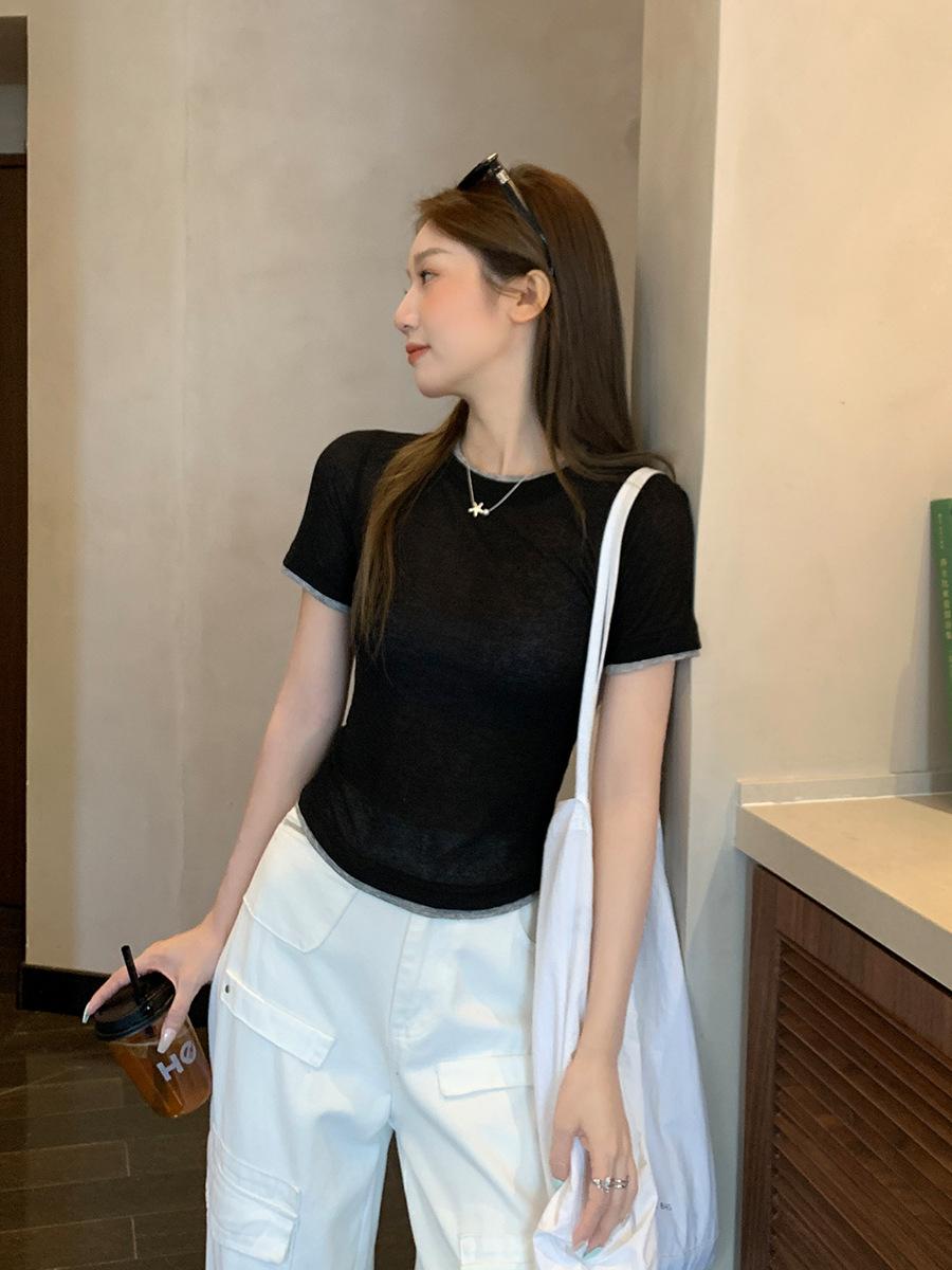 

American contrasting color round neck front shoulder design short-sleeved T-shirt women s summer new unique beautiful chic top L чорний