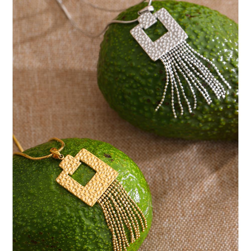 Eetit Colier cu pandantiv lanț pătrat cu ciucuri din oțel inoxidabil, placat PVD Aur 16K & Platină, Bijuterii la modă, Impermeabile