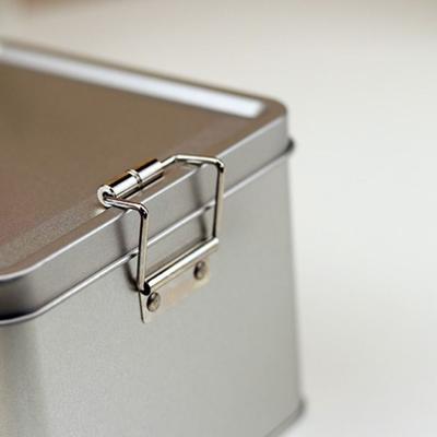New Metal Rectangular Iron Box Old-fashioned with Lid Cake Packaging Box Durable Storage Box Buckle Iron Box