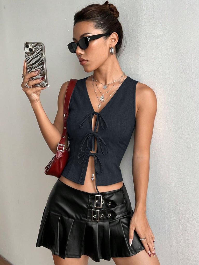 Fashionable And Sexy Lace-up Slim Top