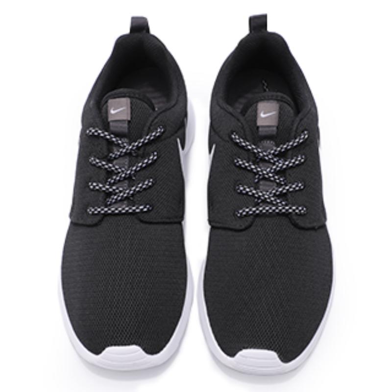 Nike Roshe One Czarne Białe Damskie Sneakersy 844994-002