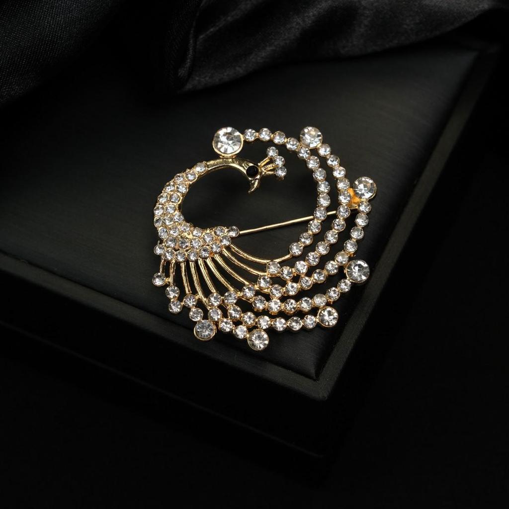 Gold & Diamond Vintage Butterfly Brooch - Versatile Women's Pin Jewelry