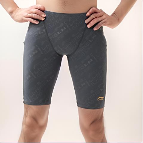 Li Ning Swimming Shorts Men's Black Moderate Mid Length Swim Shorts LNKV201-1