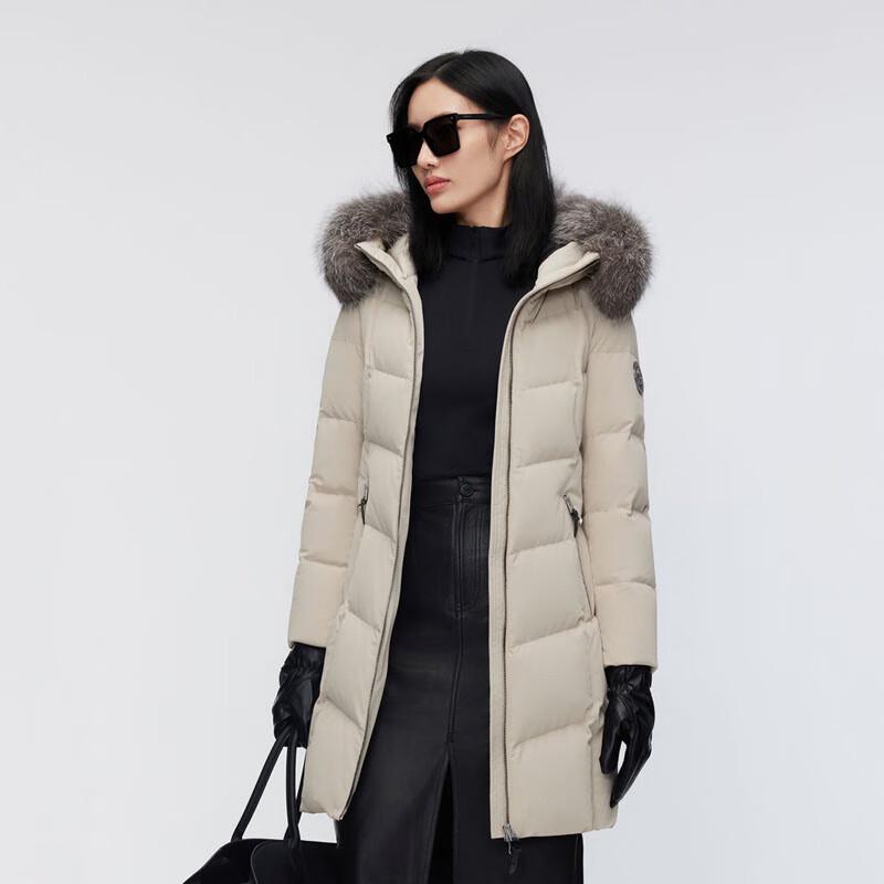 Bosideng Women's Hooded Slim-Fit Warm Down Jacket B30142374