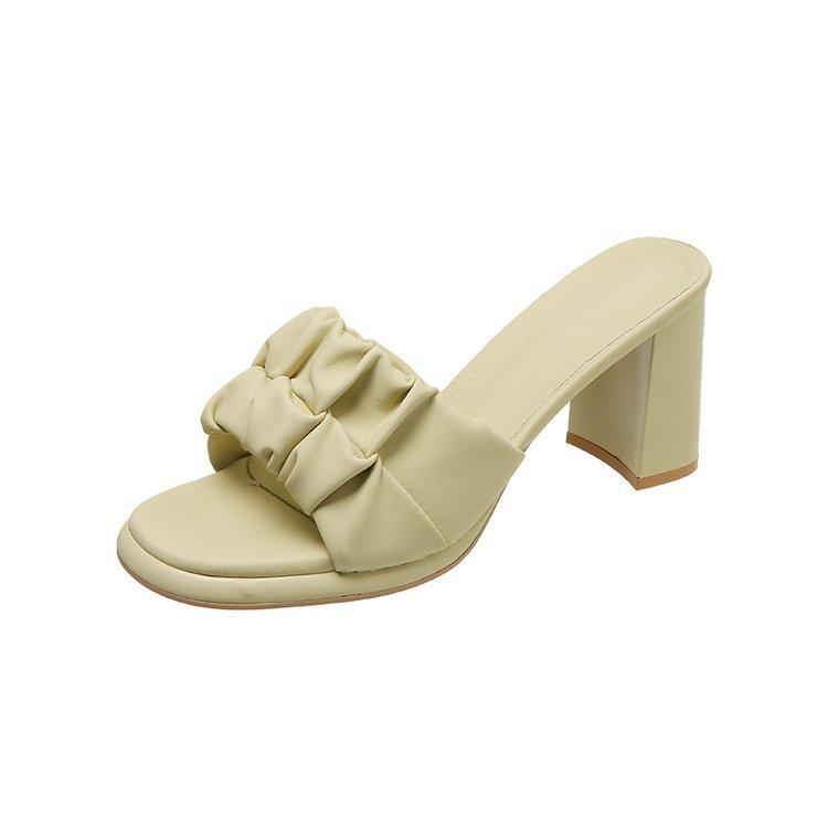 

Cool slippers female outer wear fairy wind one word and a half drag 2025 summer new versatile fashion open-toed high heels thick heel 35