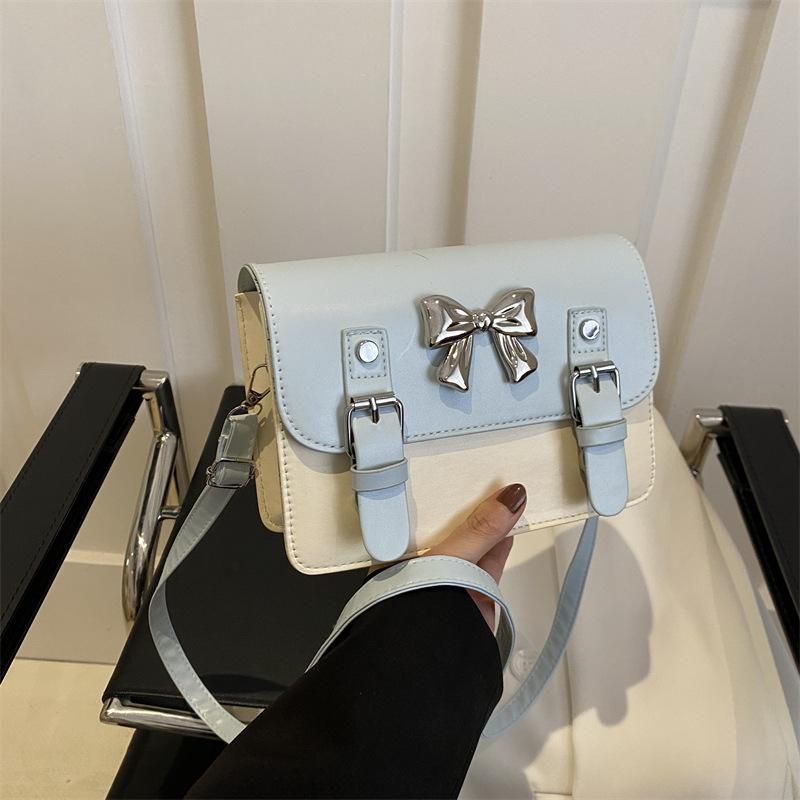 Retro and Fashionable Small Bag Women's Bag New Trendy and Fashionable Casual Handbag One-shoulder Crossbody Small Square Bag