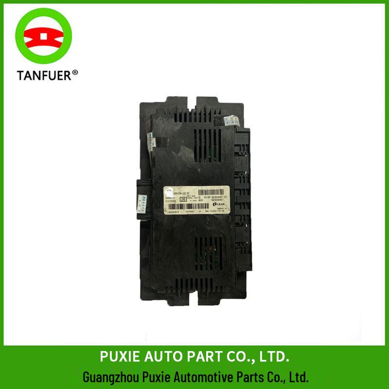 

BMW E89 LED Xenon Footwell Light Control Unit 61359230447 (Used) Tanfuer