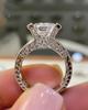 Luxurious Fashion CopperColor Wedding Rings for Women Exquisite Inlaid with White Zircon Party Engagement Ring Jewelry