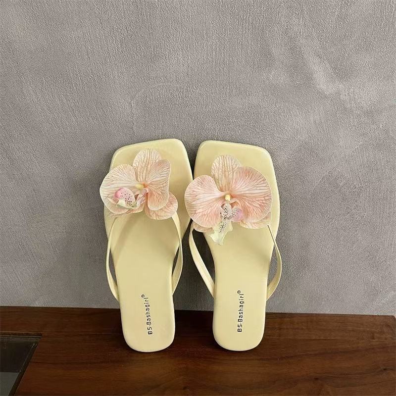 Fashion Chic Fairy - Style Flower Flip - Flops | Orchid Accent, Soft & Comfy, Perfect for Beach Vacations & Daily Leisure