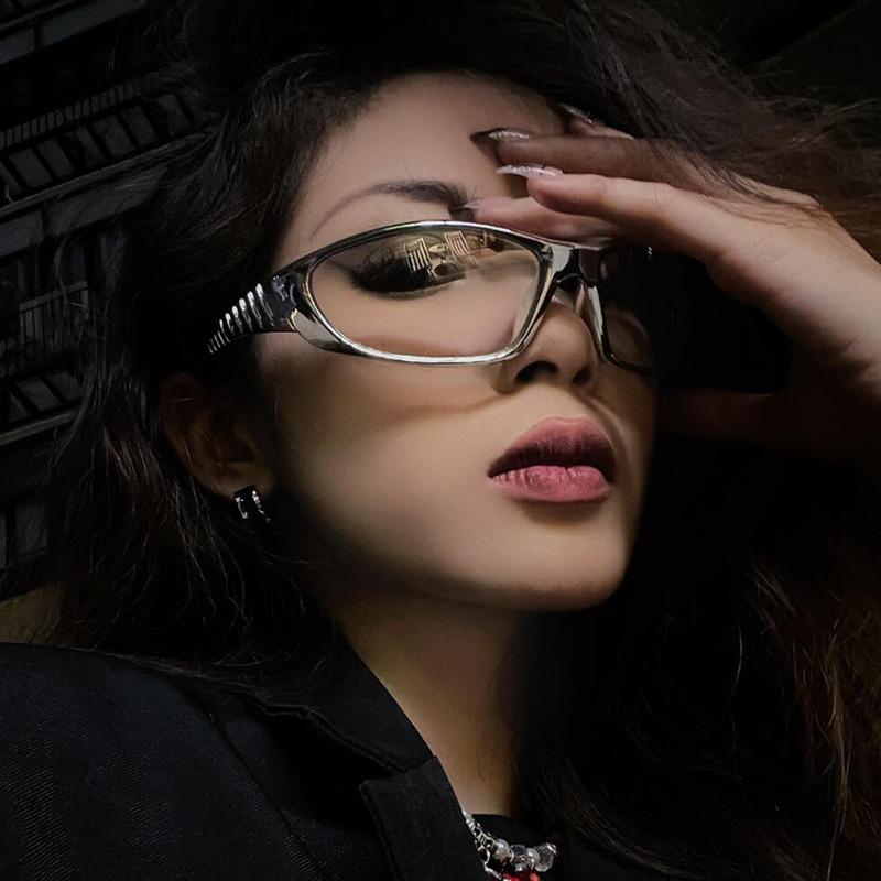 New Cool Cycling Sunglasses For Women Fashionable Outdoor Photography Anti Glare Sun Glasses Men Uv Resistant Sunshade Eyewear