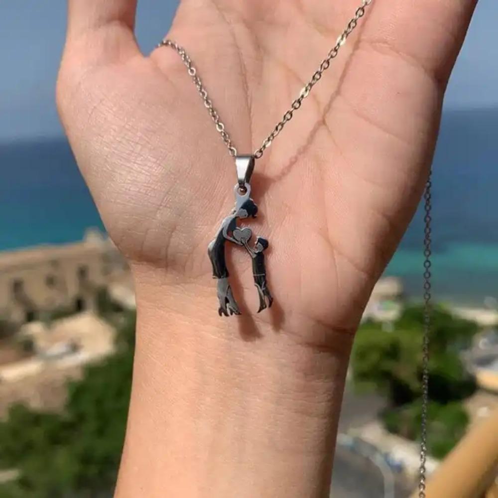 Collier Cœur Mère et Enfants en Acier Inoxydable Pendentifs Figurines Mère Fils Fille Colliers