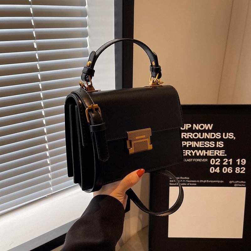 Small Bag Women's New Messenger Bag Fashionable Solid Color Portable Shoulder Small Square Bag