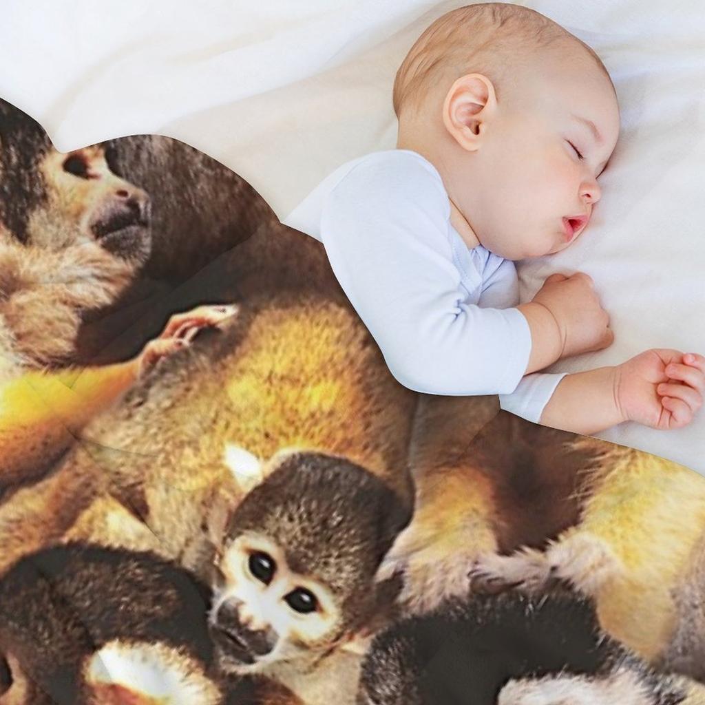 Squirrel Monkeys Throw Blanket Large Weighted Tourist Nap Blankets