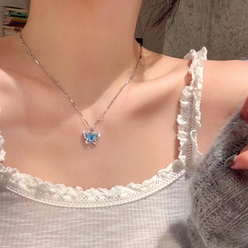 Elegant Blue Crystal Butterfly Necklace Handmade Neckchain Adjustable Length Clavicle Chain Accessory for Everyday Wear