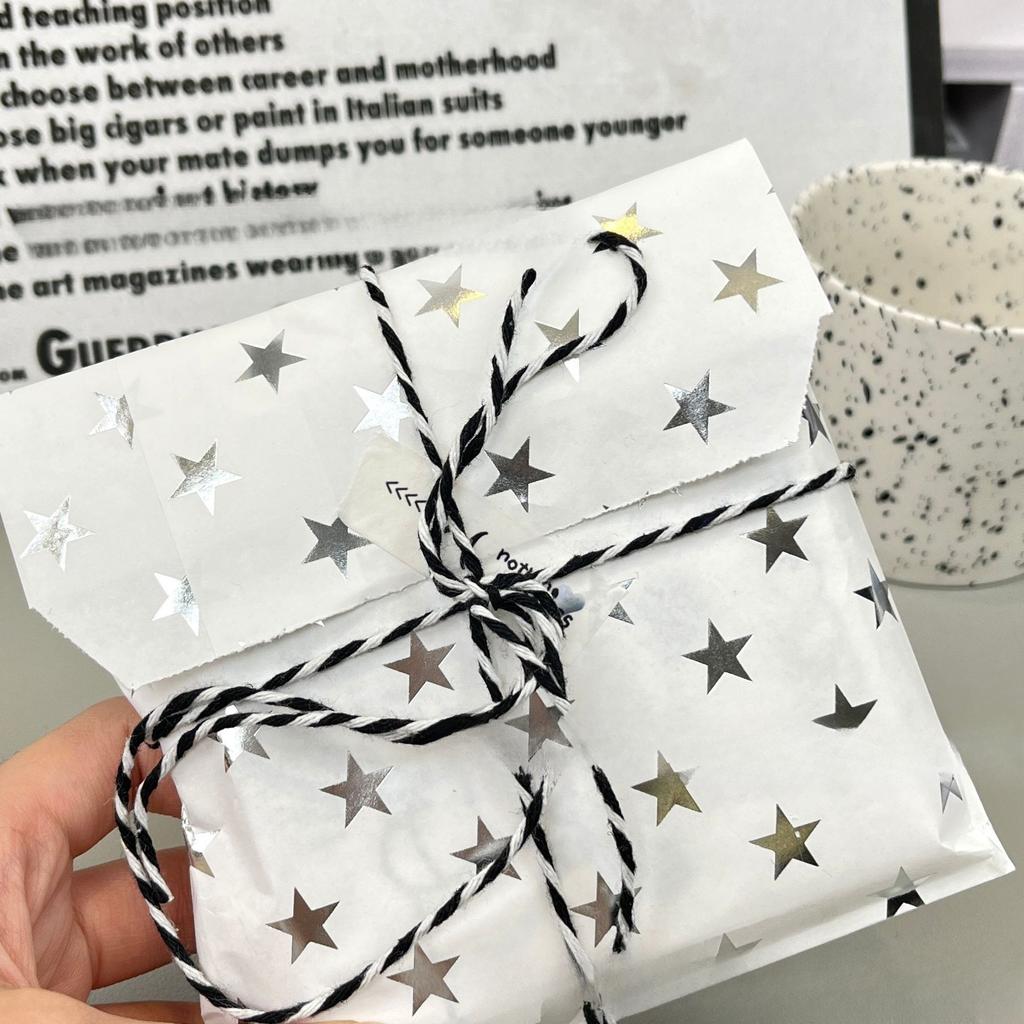 20Pcs 13*18cm Shiny Ins Silver Star Card Paper Bag Kpop Star Photo Card Selling Card DIY Girl Gift Packing Paper Pocket