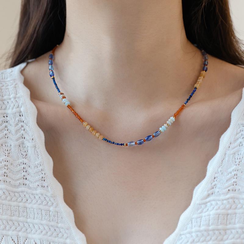 Náhrdelník z lapisu lazuli inspirovaný Dunhuangem: Modrý a oranžový inkoustový řetízek na klíční kost v čínském stylu