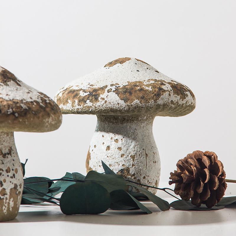 Le Meng Large Mushroom Decorative Ornaments for Home, Hotel, or B&B