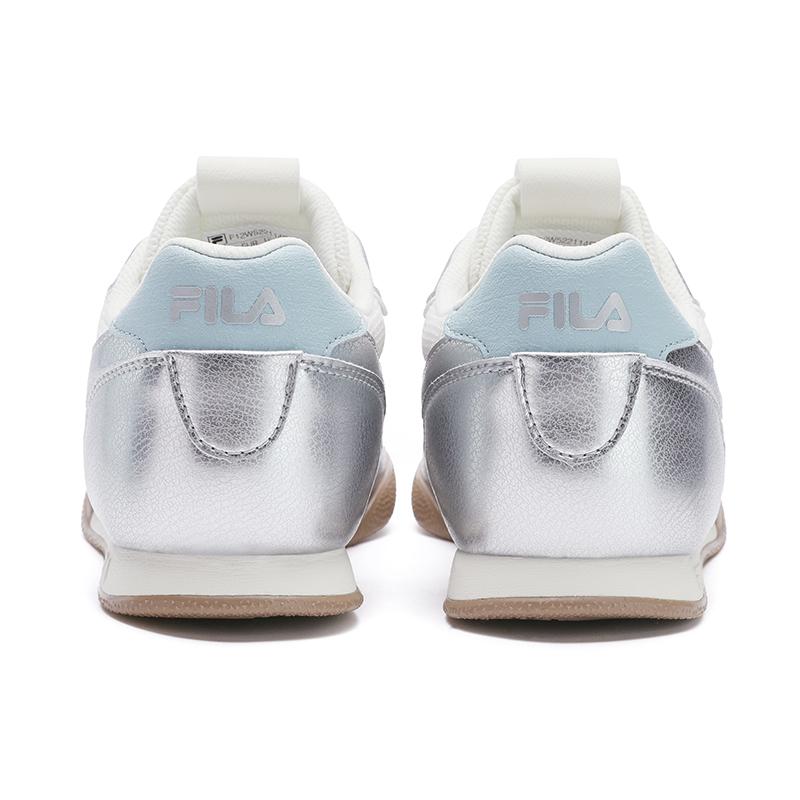 New FILA Trail Curved Edge Shoes Breathable And Lightweight Low Top Casual Shoes Women's White Silver F12W522114FWS