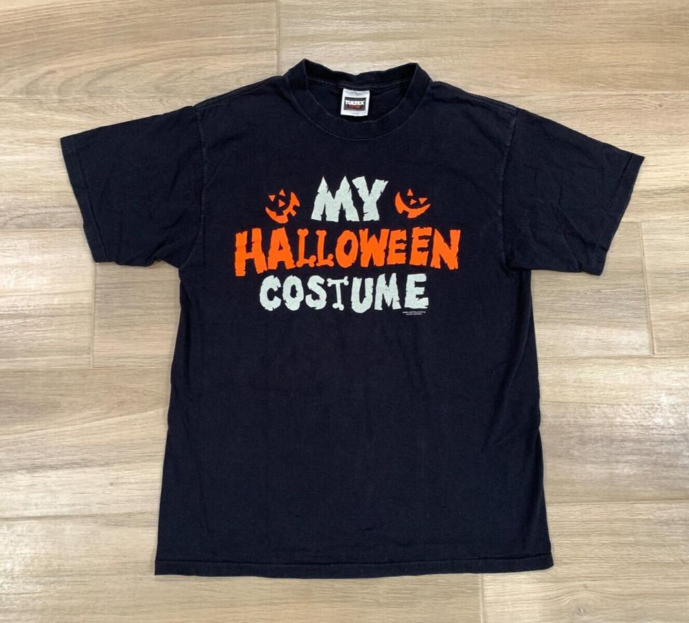 Vintage 90s Halloween Costume Men039;s T-Shirt Size Large Slim Fit Black Funny 1990 Unisex T-Shirt S