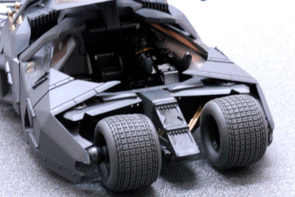 Special Effects Revoltech 043 Batman Begins The Dark Knight The Dark Knight Rises Batmobile Tumbler Painted Action Figure Non-Scale ABS&PVC