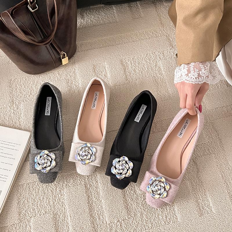 Fashion Flat French small fragrance single shoes women's shoes 2025 new spring gentle fashion comfortable high heels women