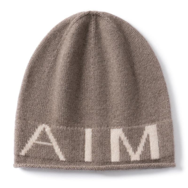 Korean Single Letter Beanie for Women - Autumn/Winter Fashion, Versatile, Large Fit, Pull-On Knitted Slouchy Hat