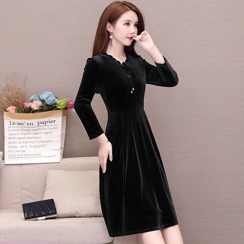Autumn and winter large size catty golden velvet dress female mother dress loose and thin retro temperament A word bottom skirt