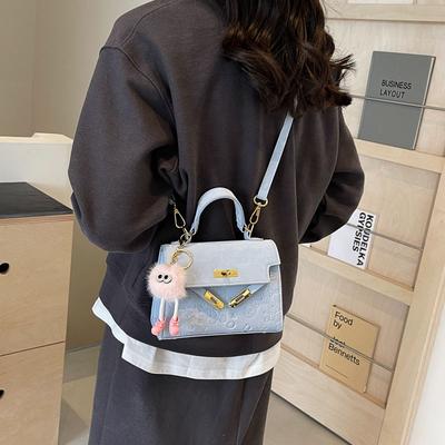 2026 Early Spring New Korean Fashion Embossed Portable Small Square Bag Female Light Luxury Single Shoulder Crossbody