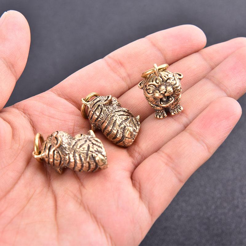 Brass Cartoon Little Tiger Animal Keychain Pendant Zodiac Tiger Small Pendant