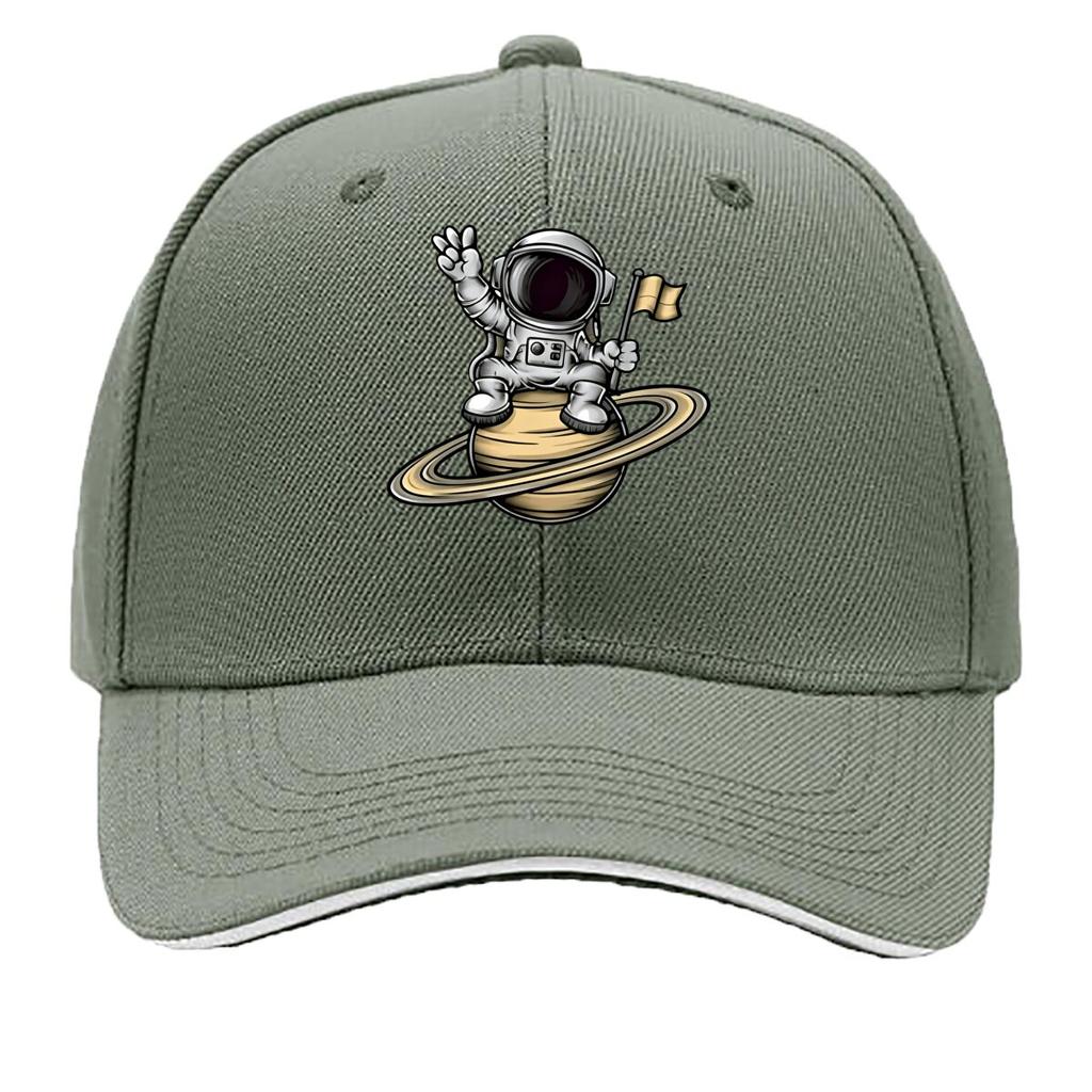 Unisexs Vintage Astronaut Print Adjustable Hat Casual Fashion Accessory Lightweight Hand Wash Only Sandwich Baseball Cap