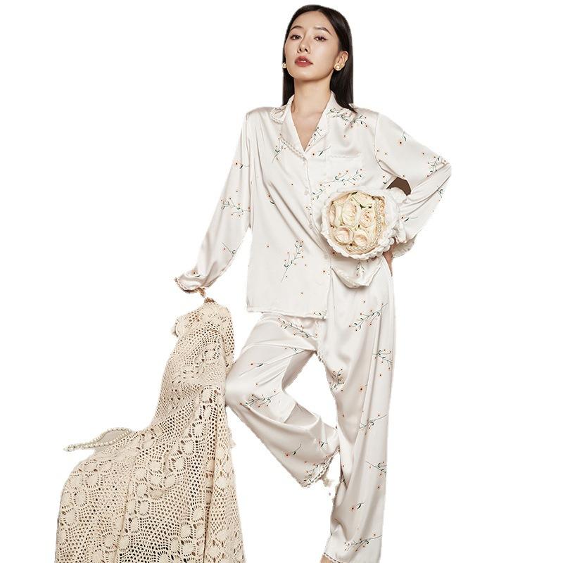 1011 new spring and autumn lace edge daisy ice silk pajamas women's long-sleeved French can be worn outside home