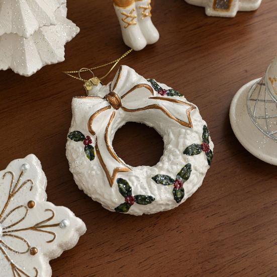 Christmas Ornaments White Plastic Tree/Snowman/Bell/Snowflake/Nutcracker Christmas Tree Ornament for Xmas Home Decor