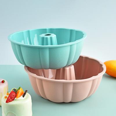 10-palcová silikónová tortová panvica Veľkokapacitná nepriľnavá vlnitá rúrková panvica na koláče Brownies Kukuričný chlieb Bez BPA
