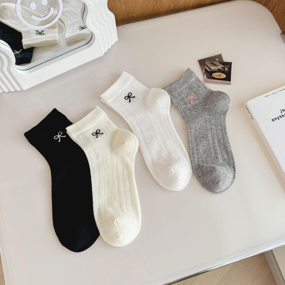 4 Pairs Women Bow Socks Cute White Socks For Girls Y2k Cotton Socks Funny lolita Socks Kawaii Harajuku Korean Style