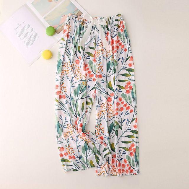 

Летние хлопковые шелковые пижамные брюки для женщин, одежда для сна с цветочным принтом, широкие брюки, свободные длинные брюки большого размера с цветочным принтом One size