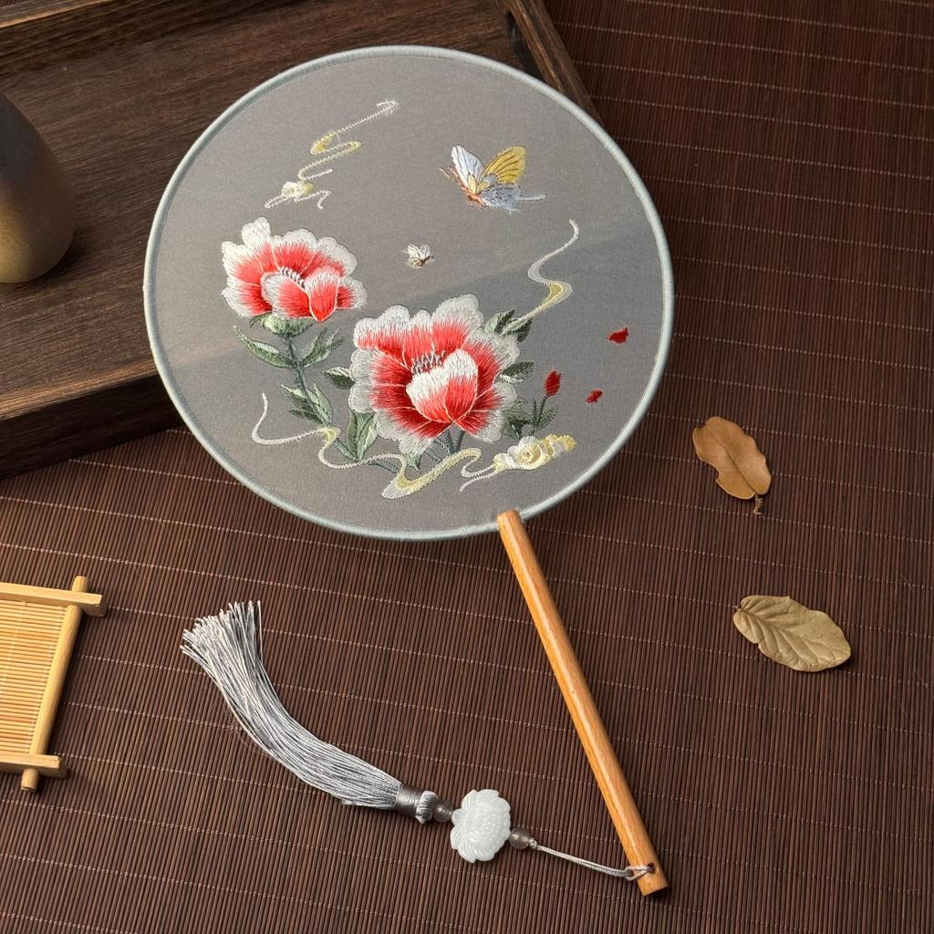 Red Flower Silk Fan Double Sided Embroidery Round Fan Chinese Palace Hanfu Hand Fan Craft Wedding Gift For Guests Home Decor