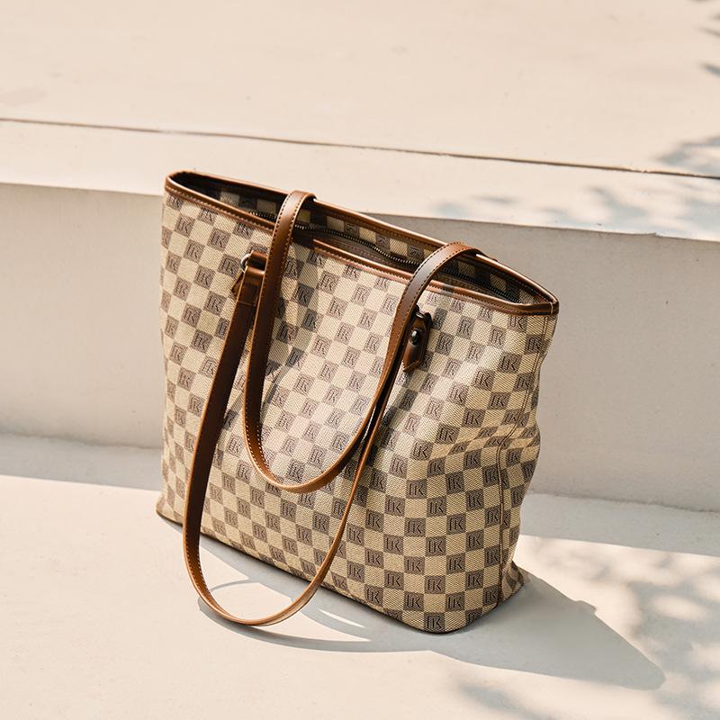 Mrs. Qiao Bag for Women 2025 New Autumn Winter Tote Bag Large Capacity Versatile Shoulder Bag Commuting Vintage Women's Bag