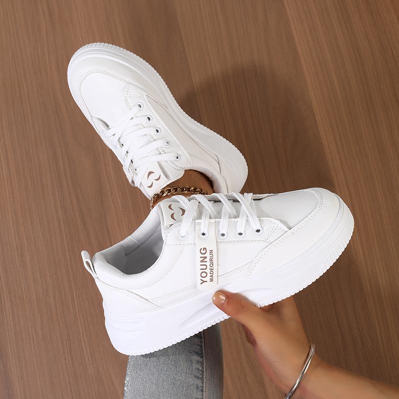 Super Comfortable White Sneakers for WomenSpring and Summer New Versatile Soft-soled Sports Sneakers Casual Shoes