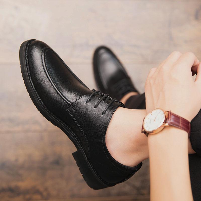 Brock Engraved Feet Small Leather Shoes British Soviet Nightclub Hair Stylist Pointed Leather Shoes